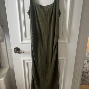 Old Navy Green Sleeveless Maxi Slip Dress